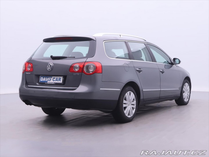 Volkswagen Passat 2,0 TDI 103kW Highline 1. 2007