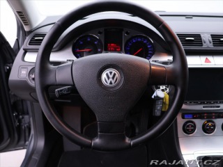 Volkswagen Passat 2,0 TDI 103kW Highline 1. 2007