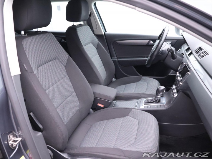 Volkswagen Passat 1,4 TSI DSG Comfort Navi 2012