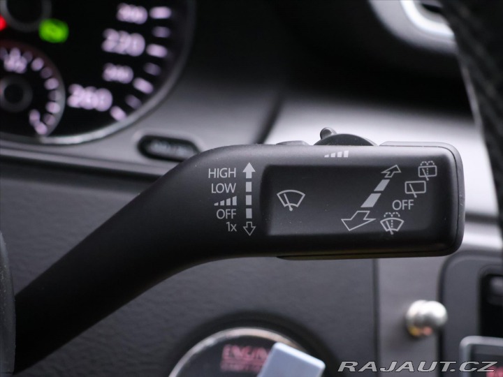 Volkswagen Passat 1,4 TSI DSG Comfort Navi 2012