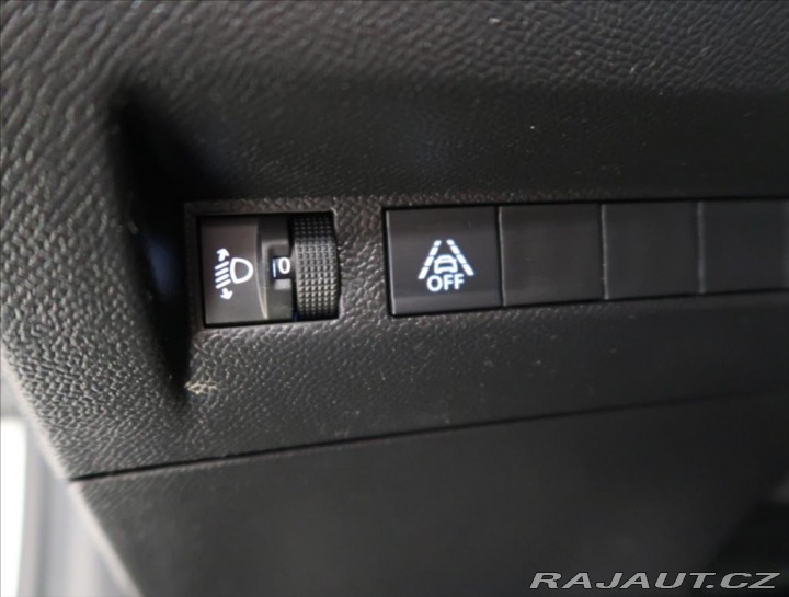 Peugeot 208 1,2 ALLURE 100 AUT 2022