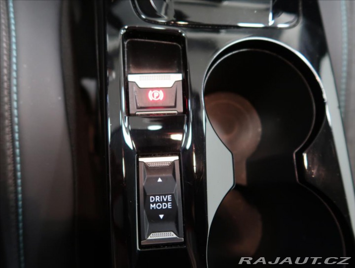 Peugeot 208 1,2 ALLURE 100 AUT 2022