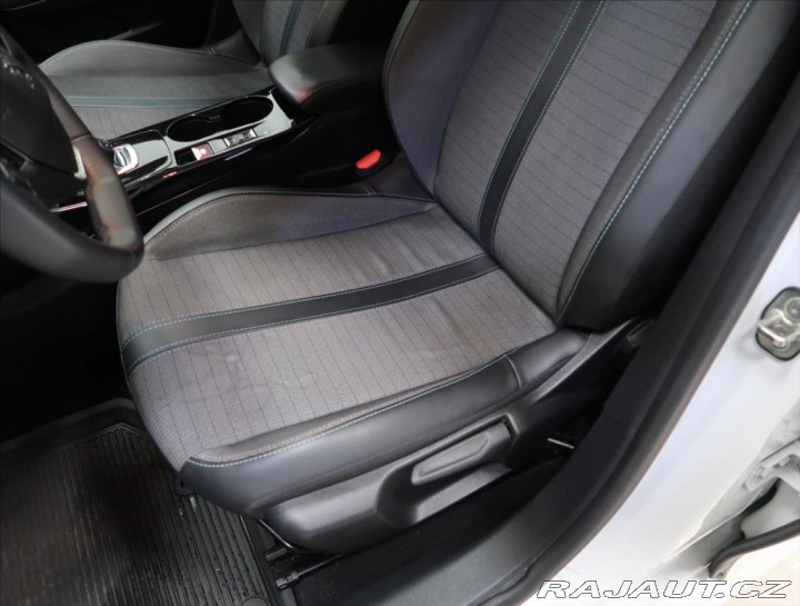 Peugeot 208 1,2 ALLURE 100 AUT 2022