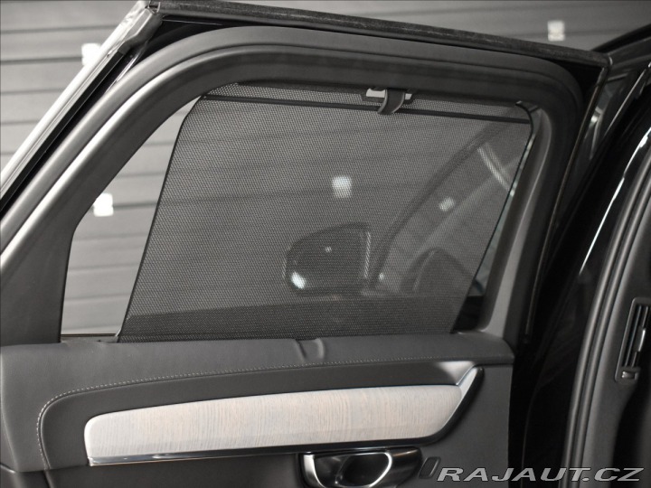 Volvo V90 2,0 Plus Dark T6 Plug-in 2025