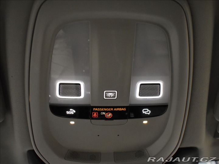 Volvo V90 2,0 Plus Dark T6 Plug-in 2025