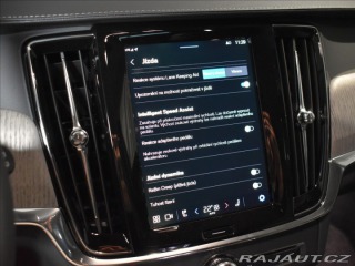 Volvo V90 2,0 Plus Dark T6 Plug-in 2025
