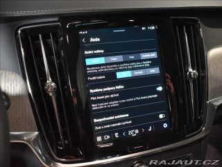 Volvo V90 2,0 Plus Dark T6 Plug-in 2025
