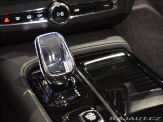 Volvo V90 2,0 Plus Dark T6 Plug-in 2025