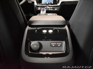 Volvo V90 2,0 Plus Dark T6 Plug-in 2025