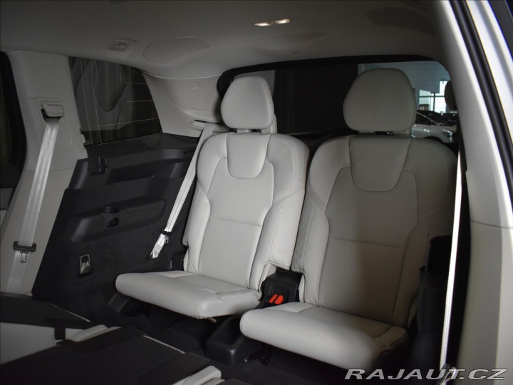 Volvo XC90 2,0 T8 AWD Plus Bright 2025