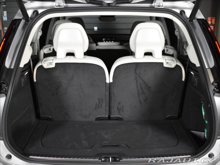 Volvo XC90 2,0 T8 AWD Plus Bright 2025