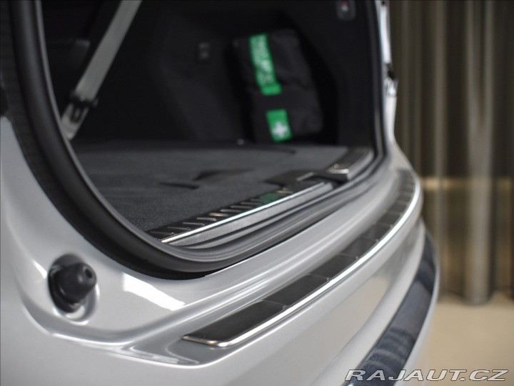 Volvo XC90 2,0 T8 AWD Plus Bright 2025