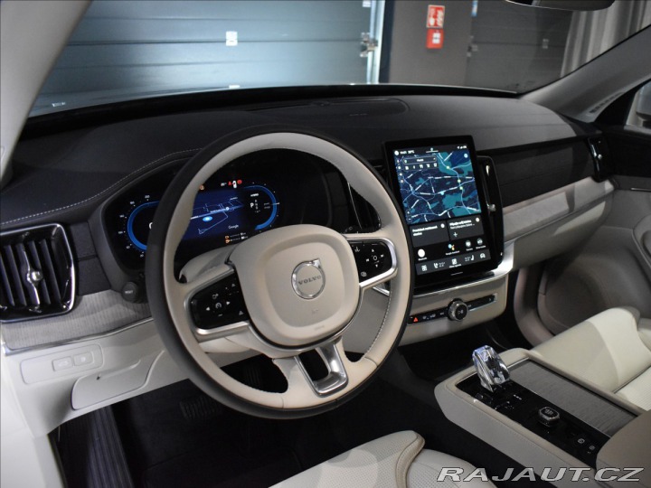 Volvo XC90 2,0 T8 AWD Plus Bright 2025