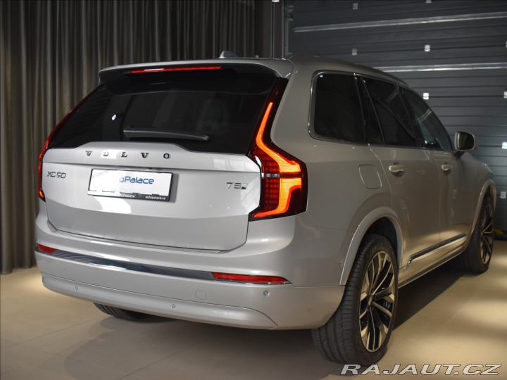 Volvo XC90 2,0 T8 AWD Plus Bright 2025