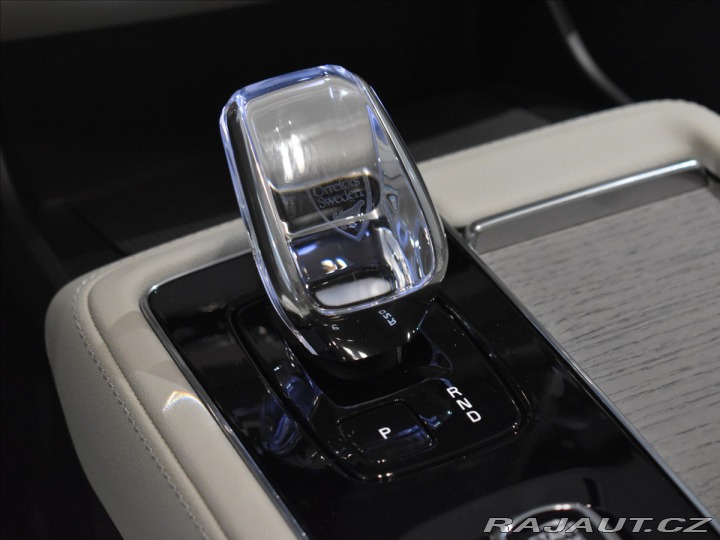 Volvo XC90 2,0 T8 AWD Plus Bright 2025