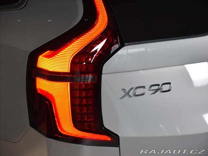 Volvo XC90 2,0 T8 AWD Plus Bright 2025