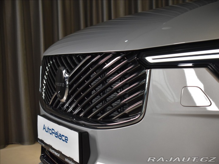 Volvo XC90 2,0 T8 AWD Plus Bright 2025