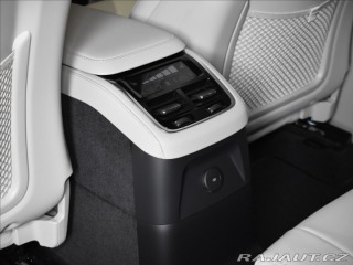 Volvo XC90 2,0 T8 AWD Plus Bright 2025