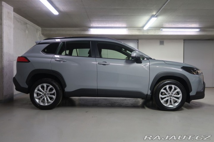 Toyota Corolla Cross 1.8Hybrid,CZ,1Maj,Comfort 2024