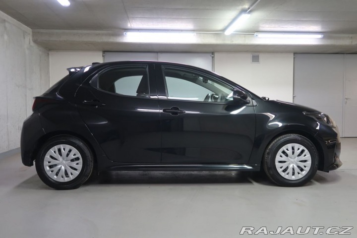 Toyota Yaris 1.5Hybrid,CZ,1Maj,Comfort 2022