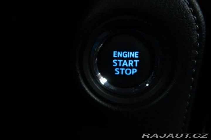 Toyota Land Cruiser 2.8D4D,CZ,1Maj,4x4,Execut 2023