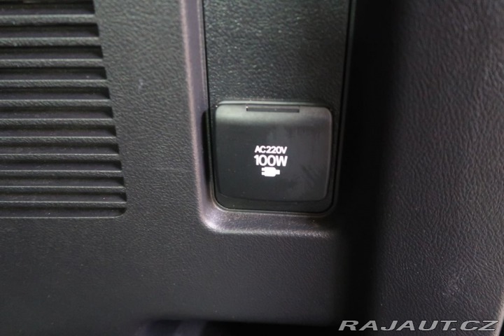 Toyota Land Cruiser 2.8D4D,CZ,1Maj,4x4,Execut 2023
