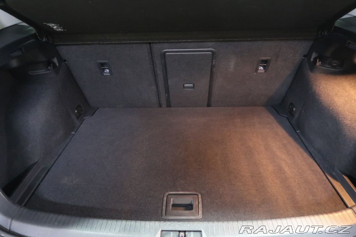 Volkswagen Golf 2.0TDi,110kW,manuál 2013