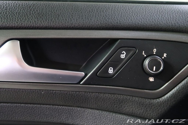 Volkswagen Golf 2.0TDi,110kW,manuál 2013
