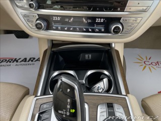 BMW 7 4,4 750i xDrive Laser*Sof 2016