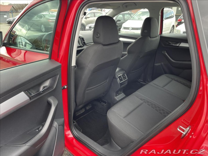 Škoda Karoq 1,0 TSI 85 kW D.Klima*Vyh 2018