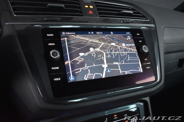 Volkswagen Tiguan 2.0TDi*R-LINE*REZERVACE* 2021