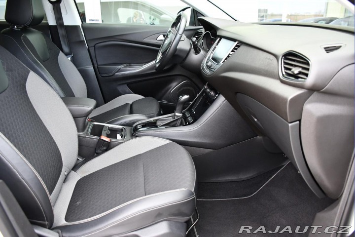 Opel Grandland X 1.6CDTi CARPLAY A/T SERV. 2018