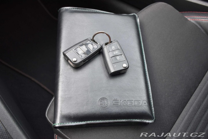 Škoda Octavia RS 2.0 TDI 135 REZERVACE 2014