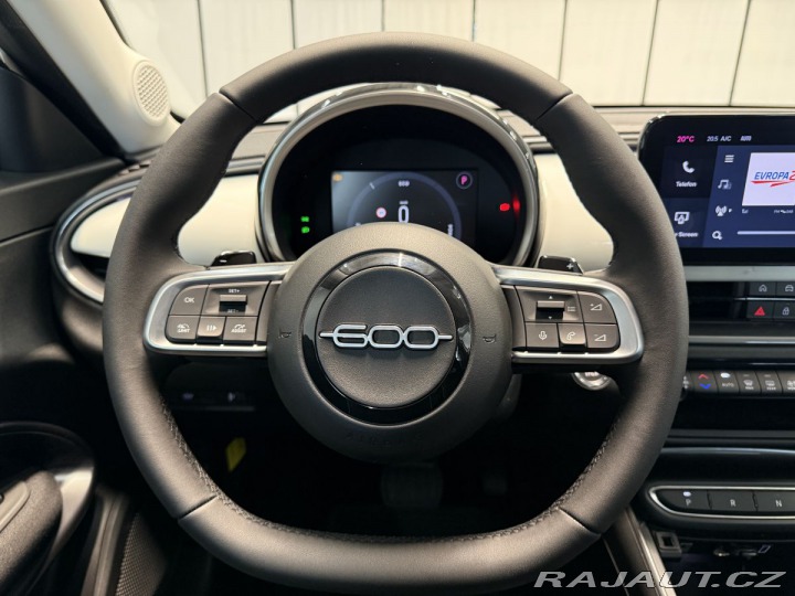 Fiat 600 1.2 Turbo Hybrid 110k MHE 2025