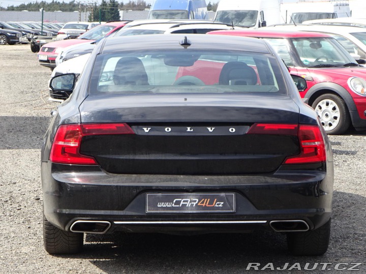 Volvo S90 D4 140kW Inscription ČR 2019