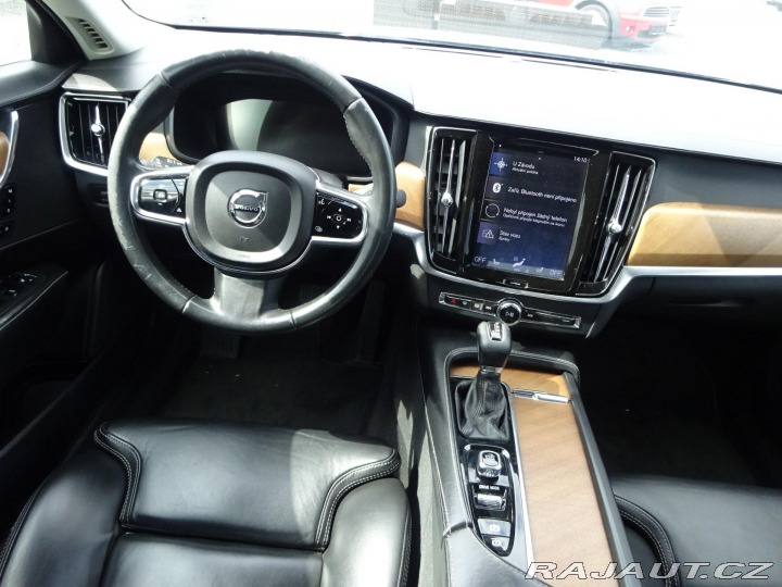 Volvo S90 D4 140kW Inscription ČR 2019