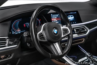 BMW X7 3.0 xDrive40d AT 2021