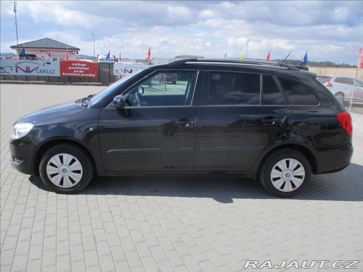 Škoda Fabia 1,4 63kW Ambiente Magic C 2011