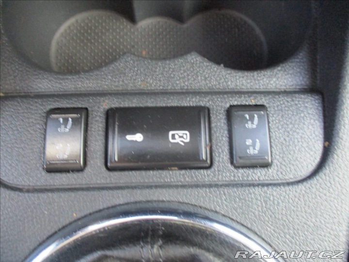 Škoda Fabia 1,4 63kW Ambiente Magic C 2011