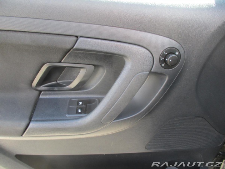 Škoda Fabia 1,4 63kW Ambiente Magic C 2011