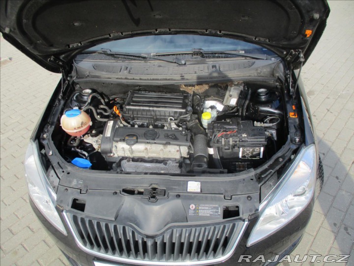 Škoda Fabia 1,4 63kW Ambiente Magic C 2011