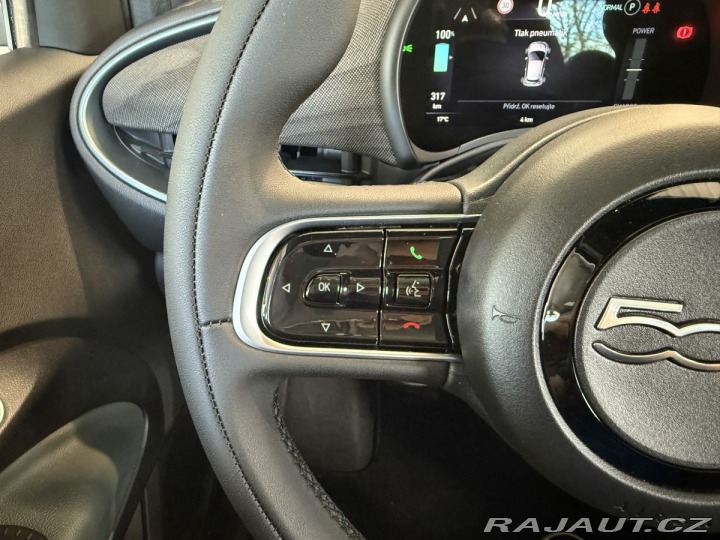 Fiat 500e Giorgio Armani Hatchback 2025