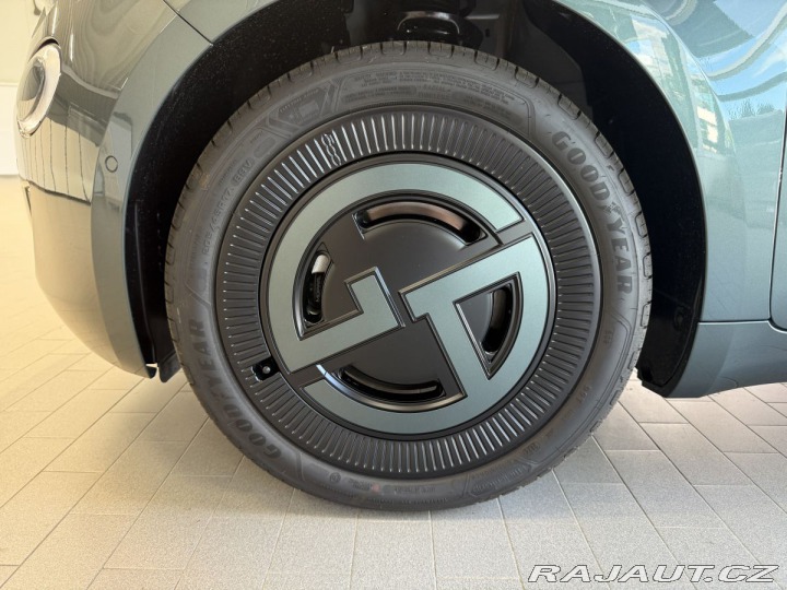 Fiat 500e Giorgio Armani Hatchback 2025