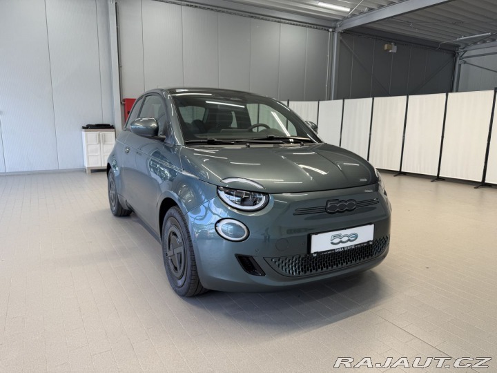 Fiat 500e Giorgio Armani Hatchback 2025