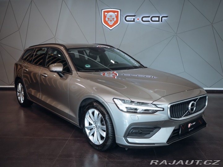 Volvo V60 D4 FWD Drive-E Momentum A 2018