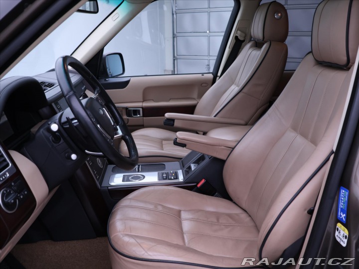 Land Rover Range Rover 4,4 TDV8 230kW Aut. Vogue 2011