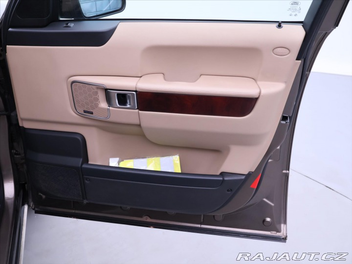 Land Rover Range Rover 4,4 TDV8 230kW Aut. Vogue 2011