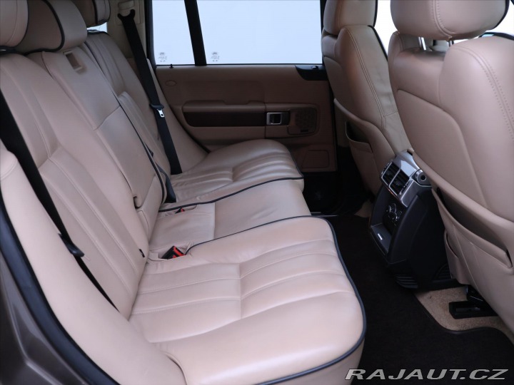 Land Rover Range Rover 4,4 TDV8 230kW Aut. Vogue 2011