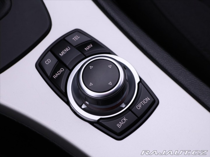 BMW 3 2,0 320d Aut. Navi Tempo 2012