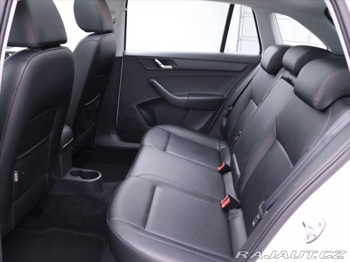 Škoda Rapid 1,4 TSI 90kW DSG Elegance 2015